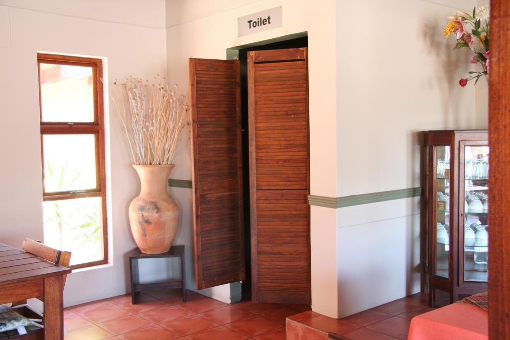 סווקופמונד Dunedin Star Guesthouse מראה חיצוני תמונה