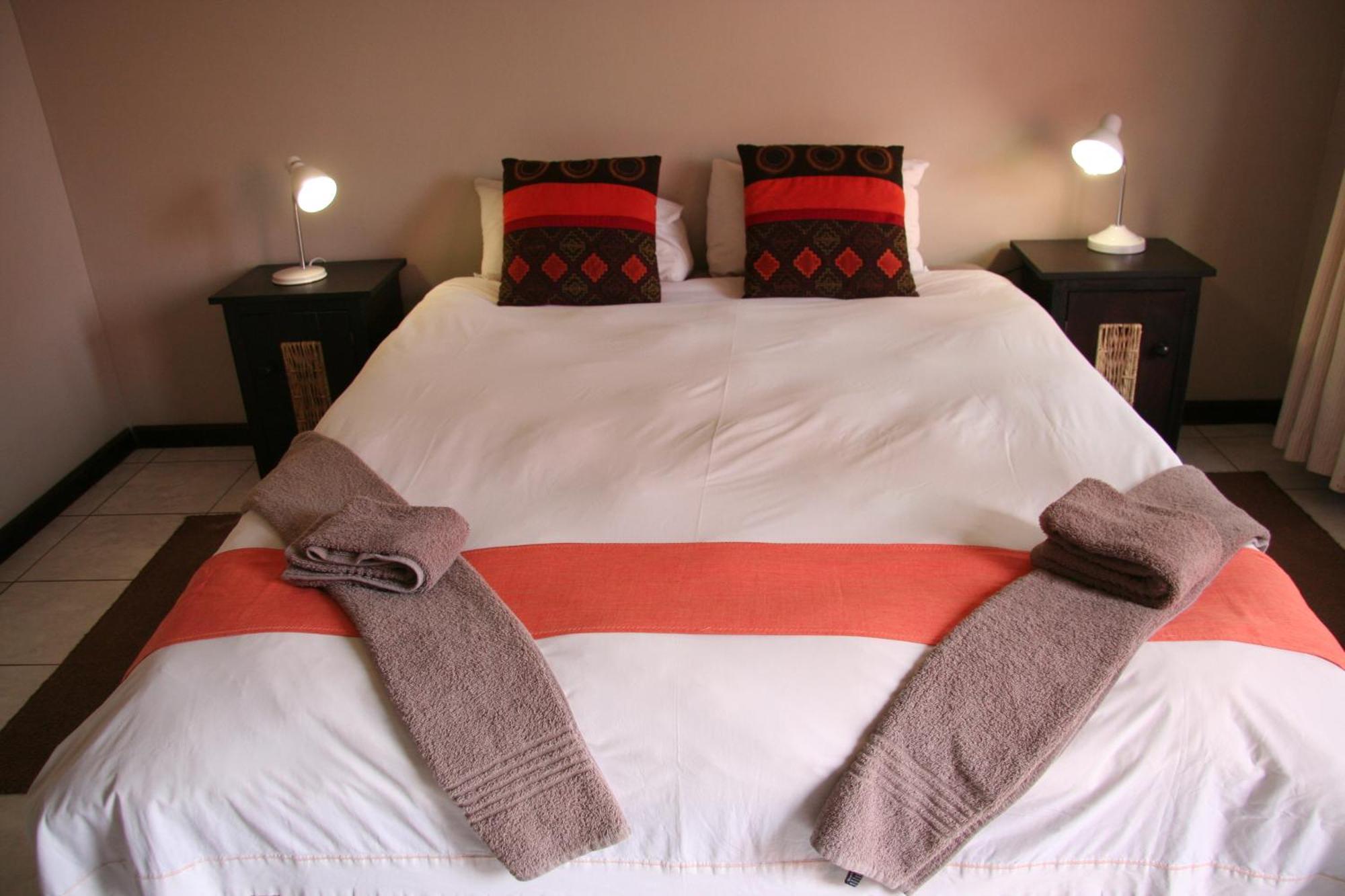 סווקופמונד Dunedin Star Guesthouse חדר תמונה