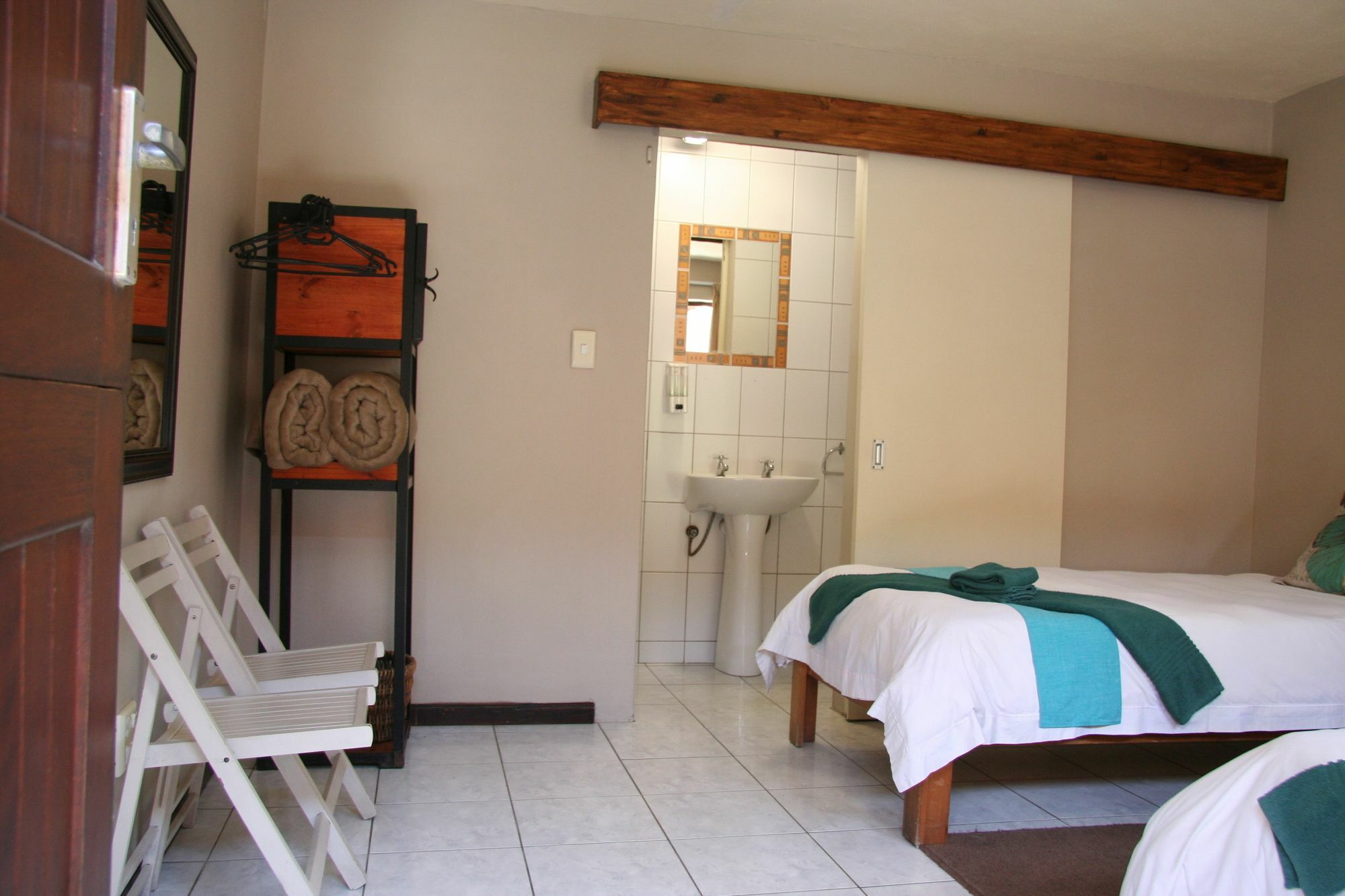 סווקופמונד Dunedin Star Guesthouse מראה חיצוני תמונה